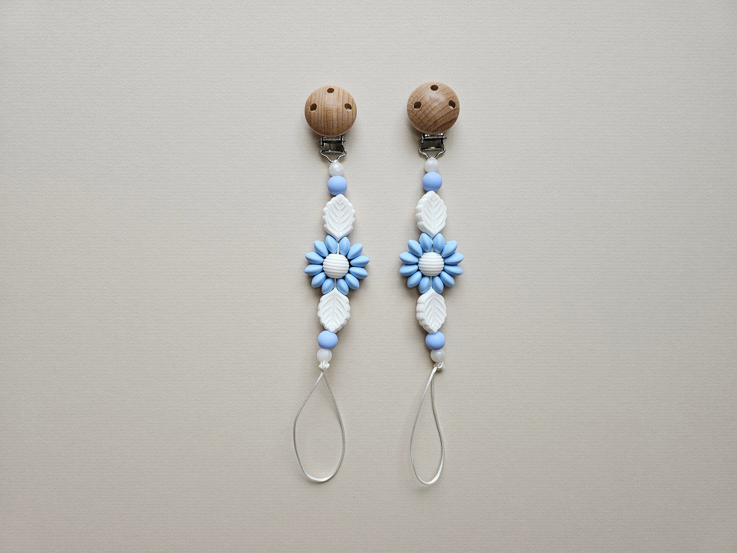 Daisy Dummy Clip Baby Blue