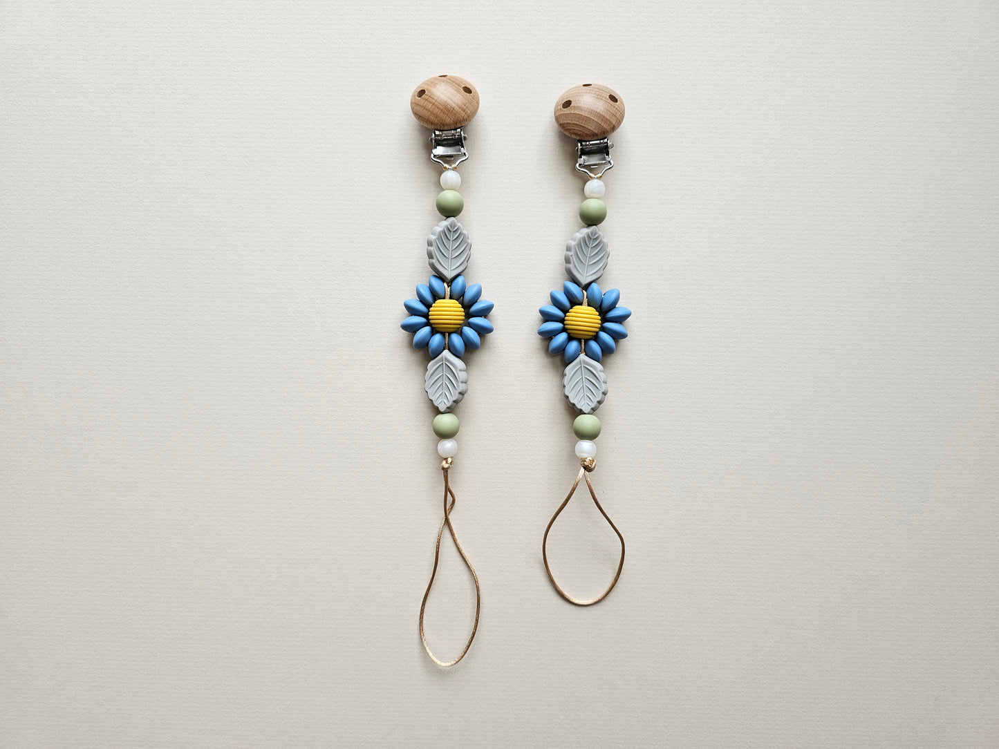 Daisy Dummy Clip Blue