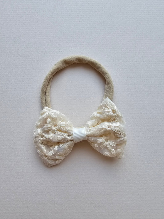 Lace Flower Bow Beige